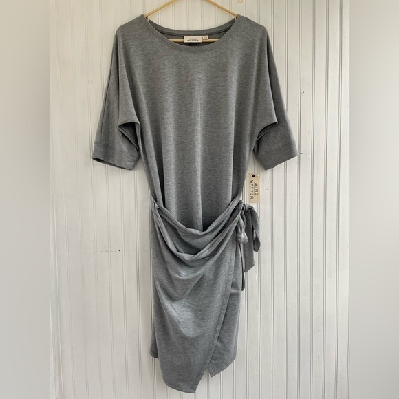 MIND/MATTER Gray Grey French Terry Long Sleeve Wrap MIDI Dress Size LARGE NWT - Picture 1 of 9